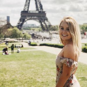 Meet your Posher, Brenna